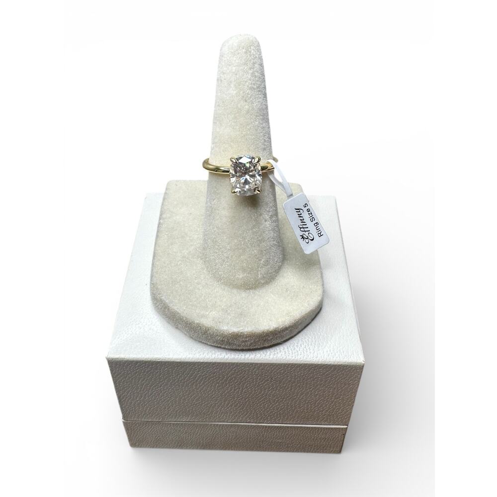 Moissanite Engagement Ring 2.5CT Cushion Crushed D Color VVS1 925 Silver Gold
